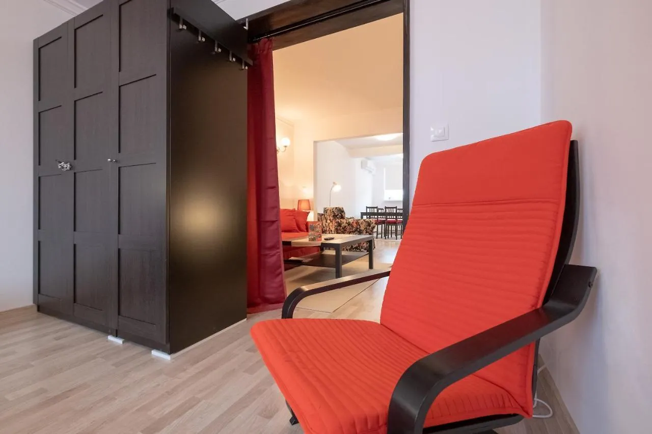 LZ Spacious One Bedroom Apartment in Top Centre Sofía