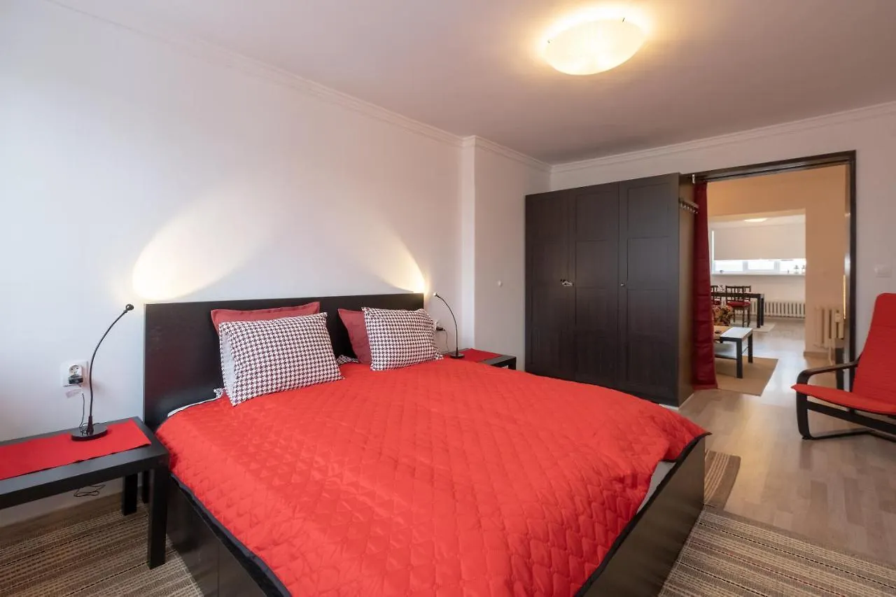 Lz Spacious One Bedroom Apartment In Top Centre By Flat Mаnager Sofia Bułgaria